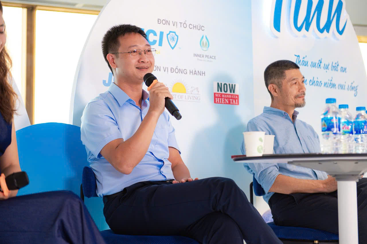 z7195531790698 08f54d68e65eb03542a6fbdd2e9acbdb